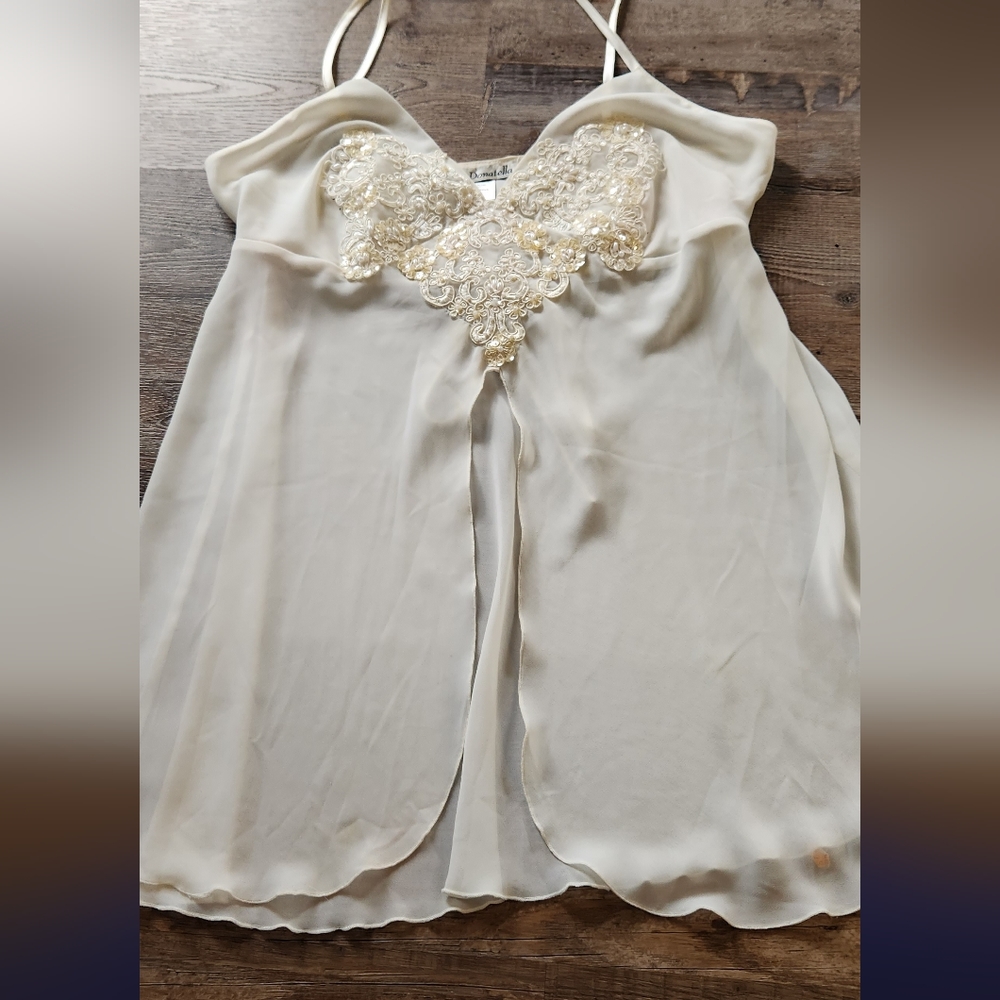 Linea Donatella Vintage nightgown size medium